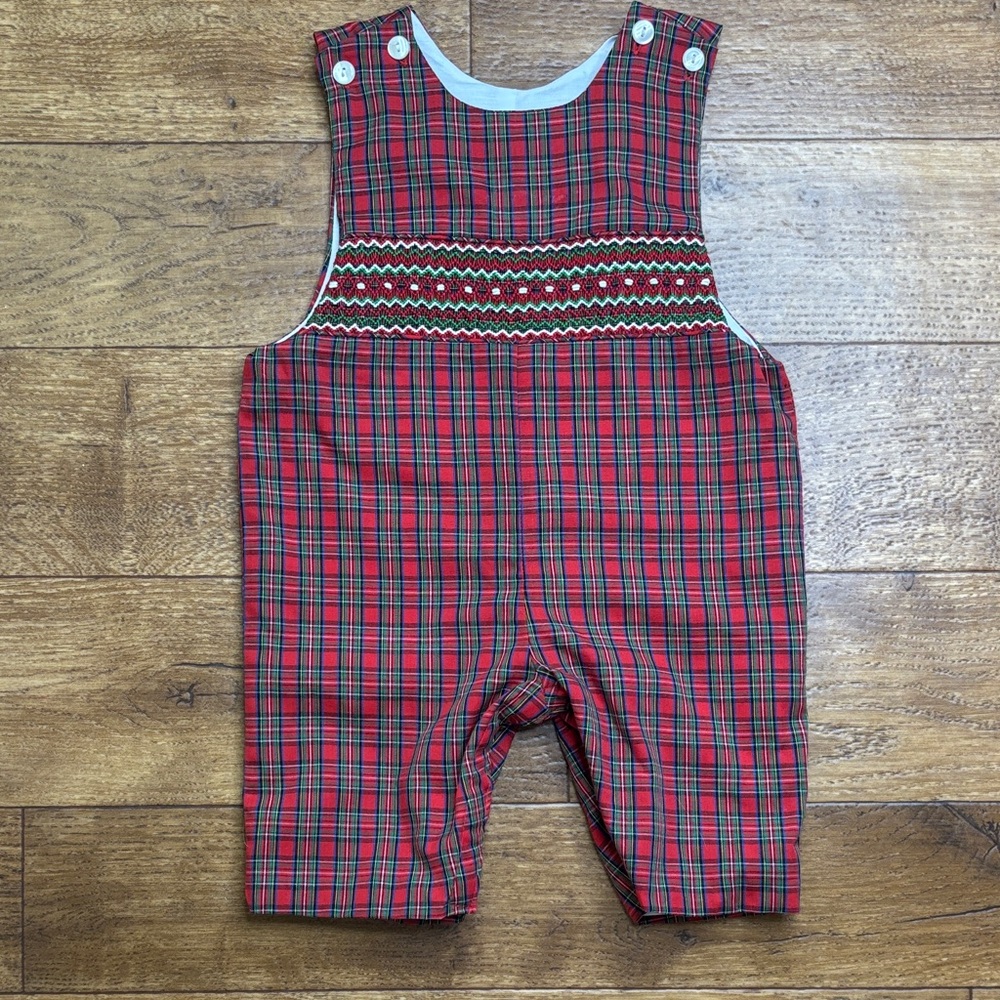 Petit Bebe Boys 3mo Smocked Red Plaid Holiday Christmas Jon Jon Short Romper